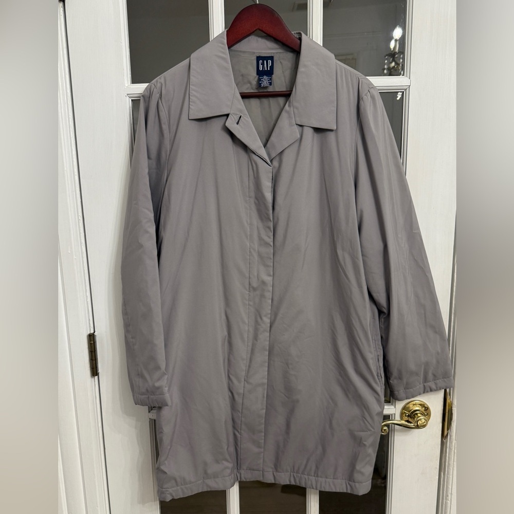 GAP Vintage Women’s Gray Trench Coat Size L